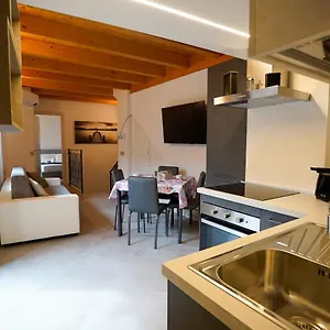  Apartment Aureggio